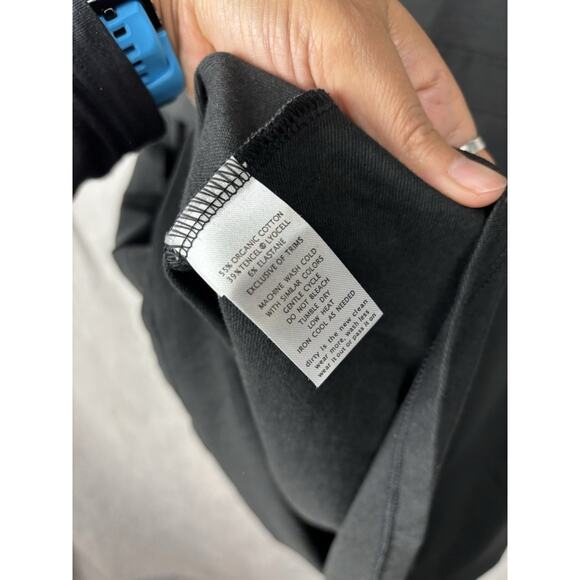 Toad&Co Black 3/4 Sleeve Fit and Flare Mizdress medium - Picture 8 of 9